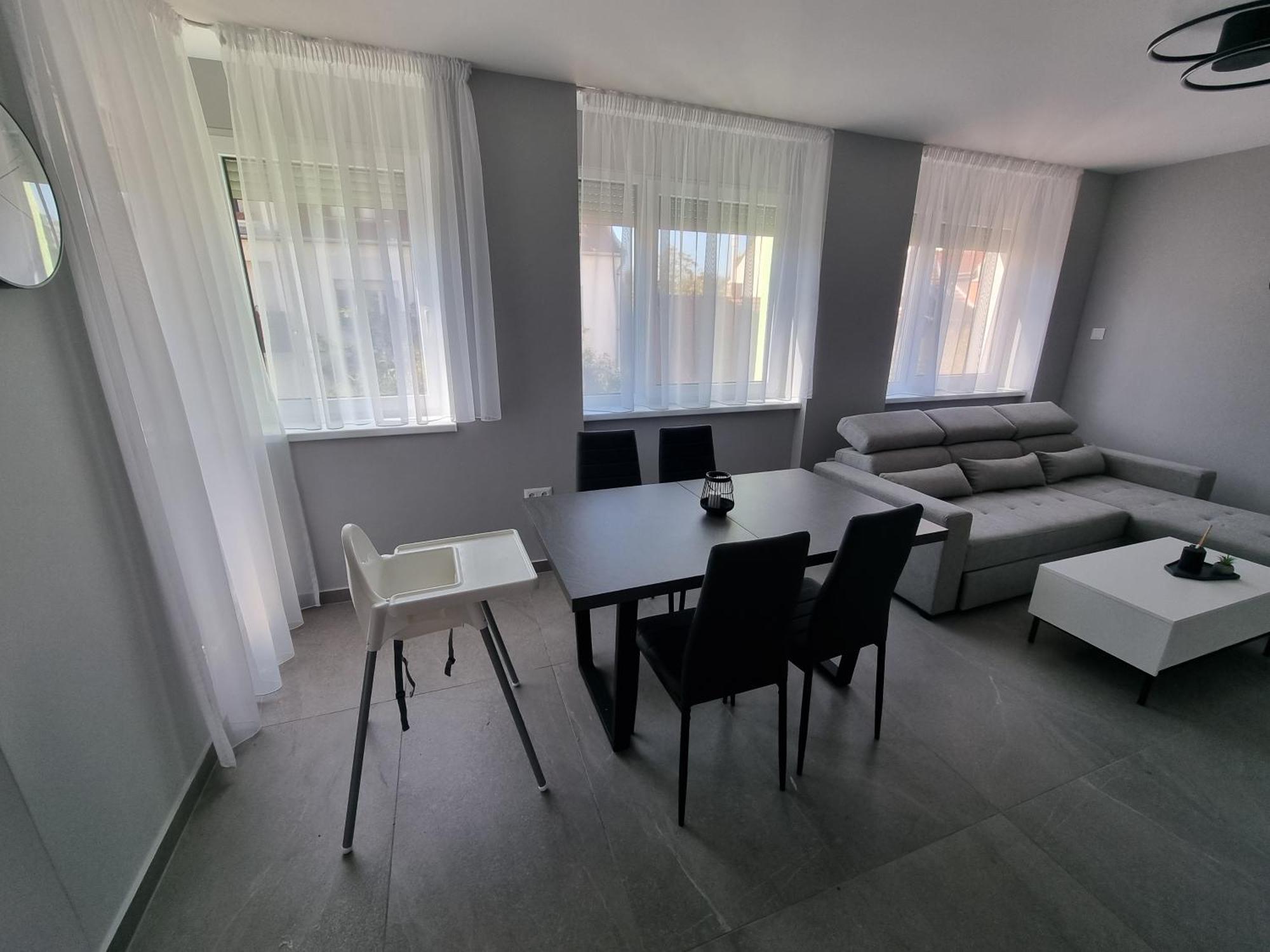 Sunset Apartmanok By Mital Szeged Luaran gambar